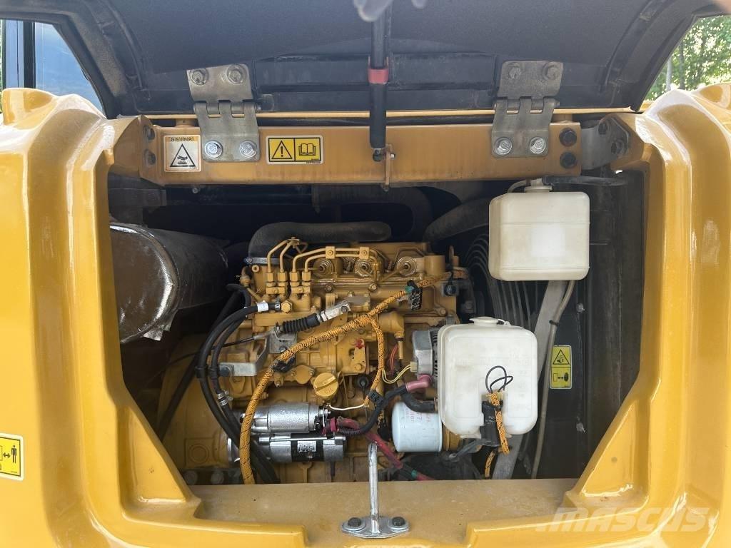 CAT 307E Гусеничні екскаватори