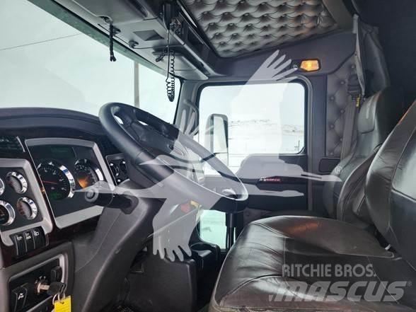 Kenworth T800 Тягачі