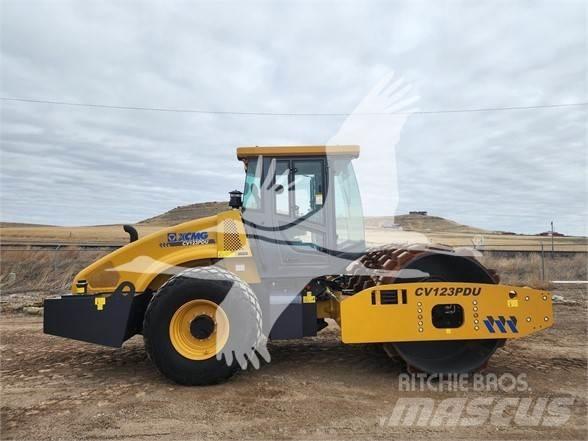 XCMG CV123PDU Грунтові котки