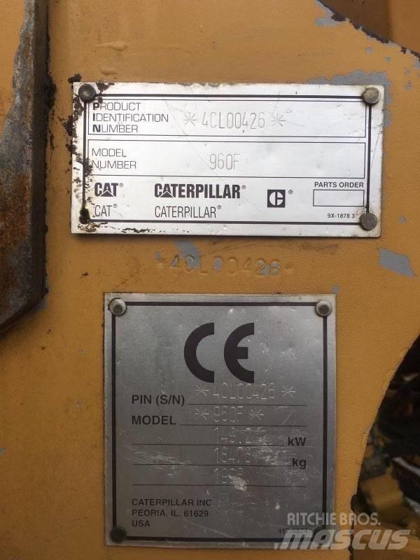 CAT 960 F Фронтальні навантажувачі