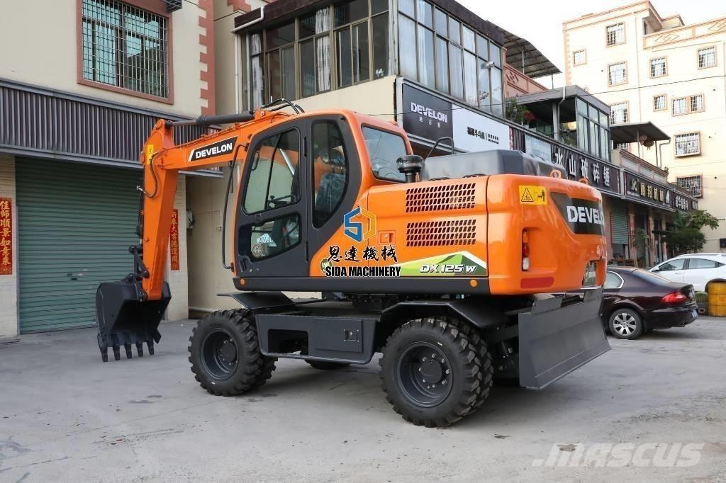 Develon DX125W Колісні екскаватори