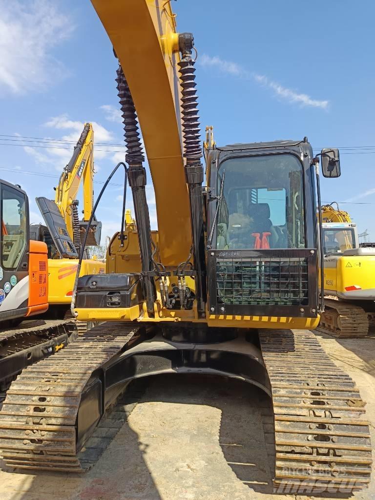 CAT CAT315D2GC Середні екскаватори 7т. - 12т.
