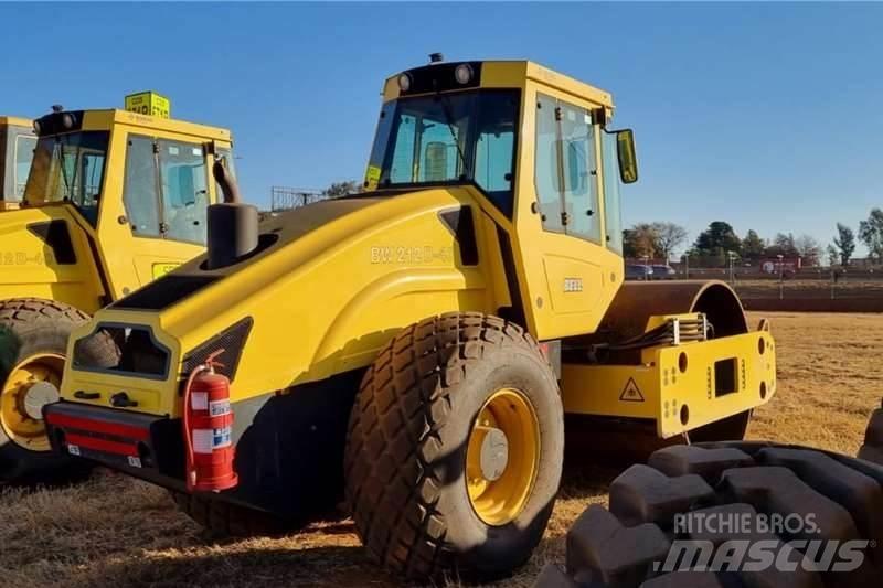 Bomag BW212D-40 Комбіновані катки