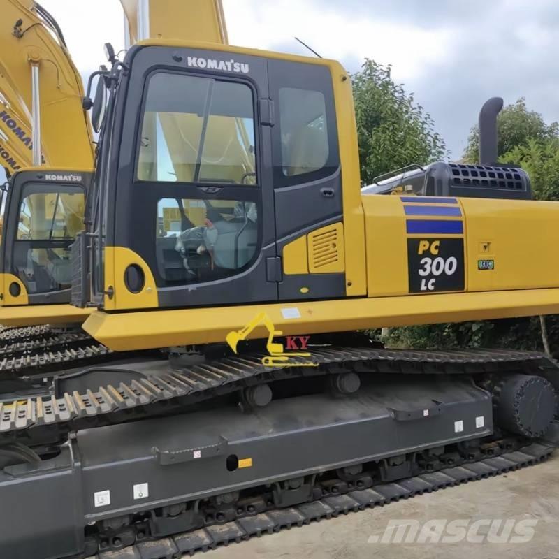 Komatsu PC 300-8 Гусеничні екскаватори