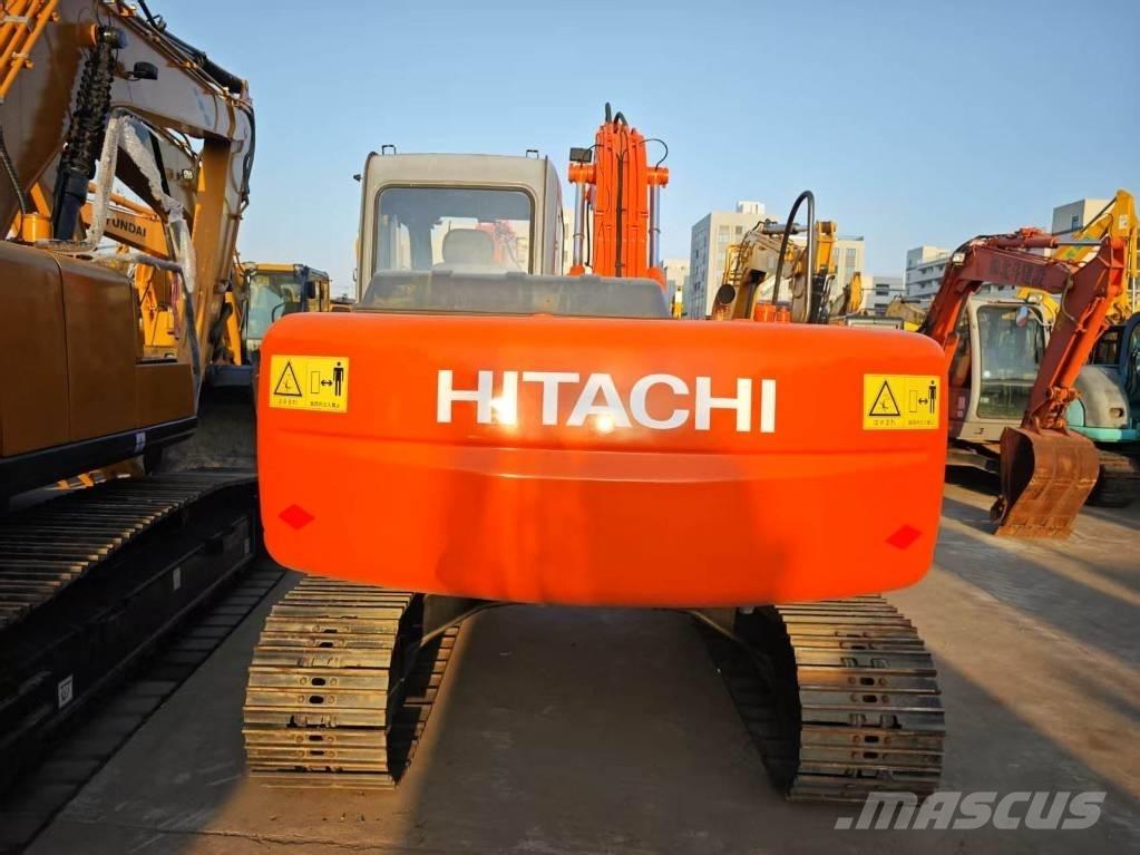Hitachi ZX 120 Гусеничні екскаватори