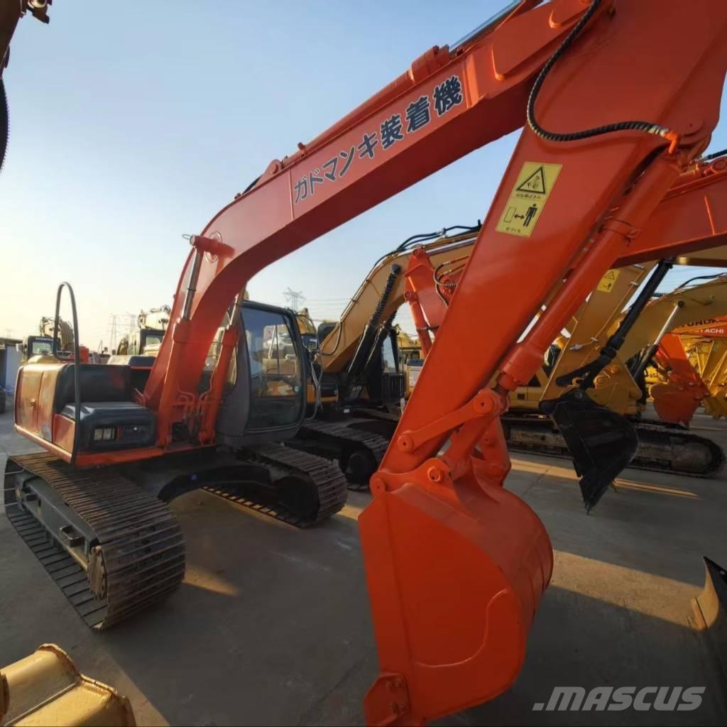 Hitachi ZX 120 Гусеничні екскаватори