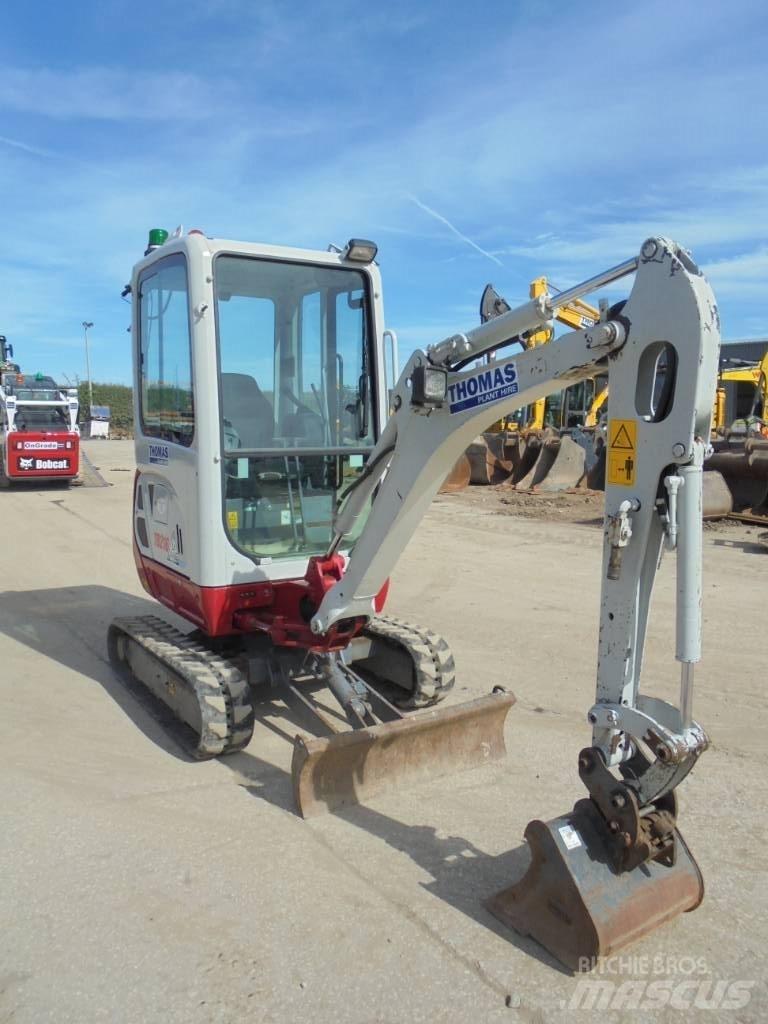 Takeuchi TB216 Міні-екскаватори < 7т