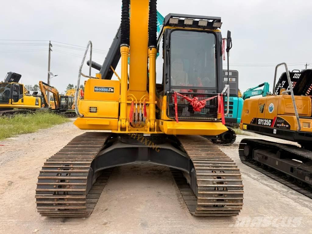 Komatsu PC160 Гусеничні екскаватори