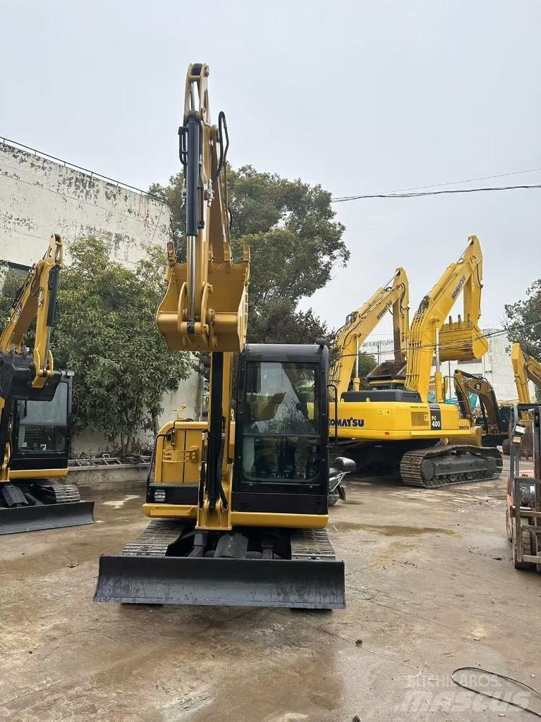 CAT 305.5 Міні-екскаватори < 7т