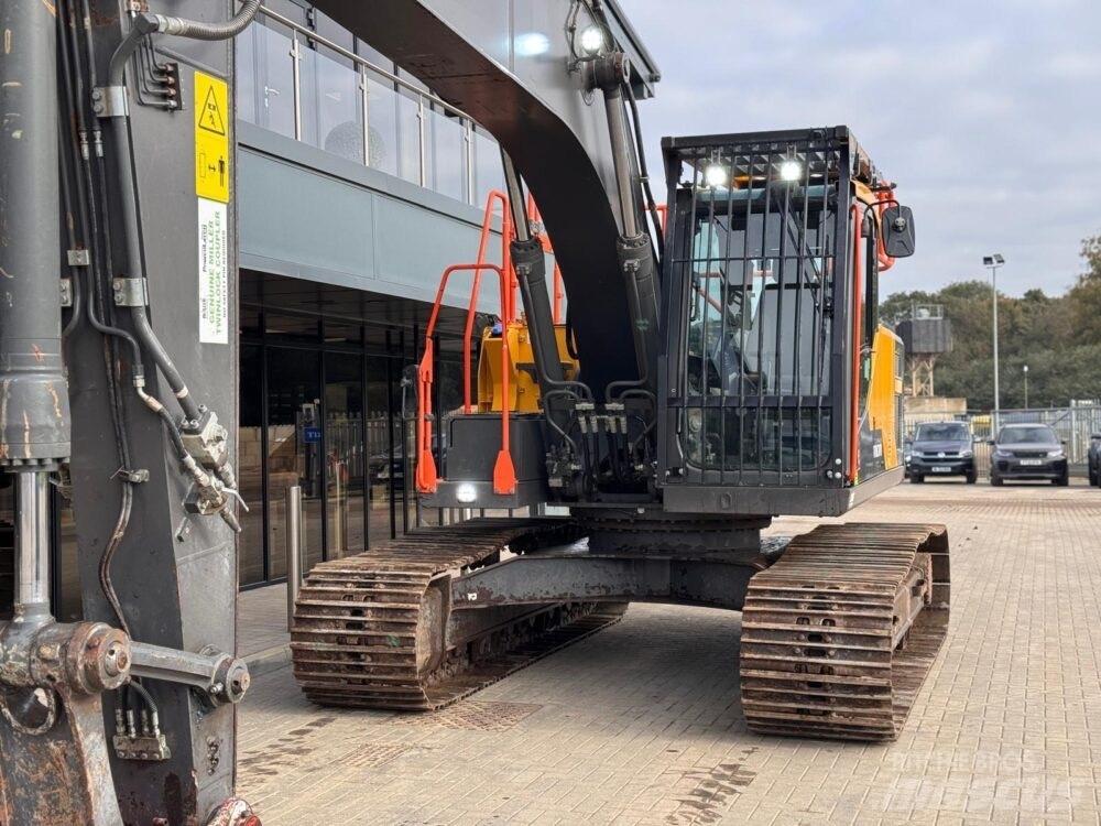 Volvo EC200EL Гусеничні екскаватори