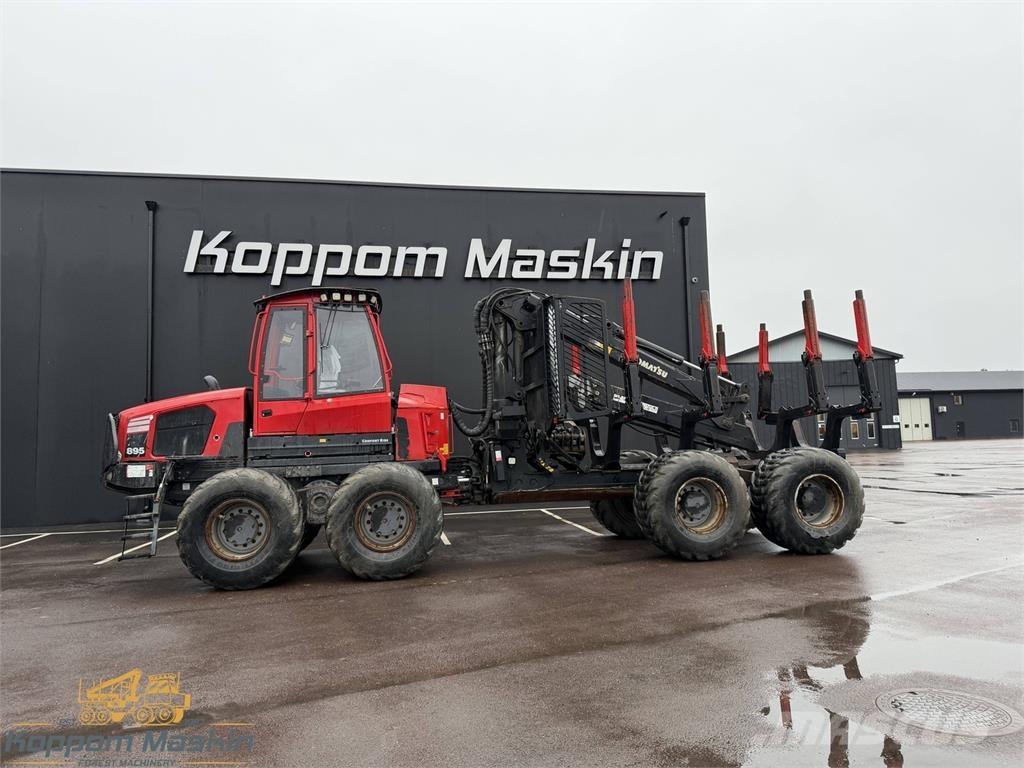 Komatsu 895 Форвардери