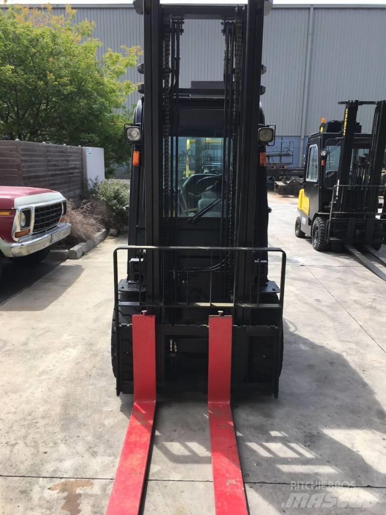 Hyster H3.0TX Газові навантажувачі