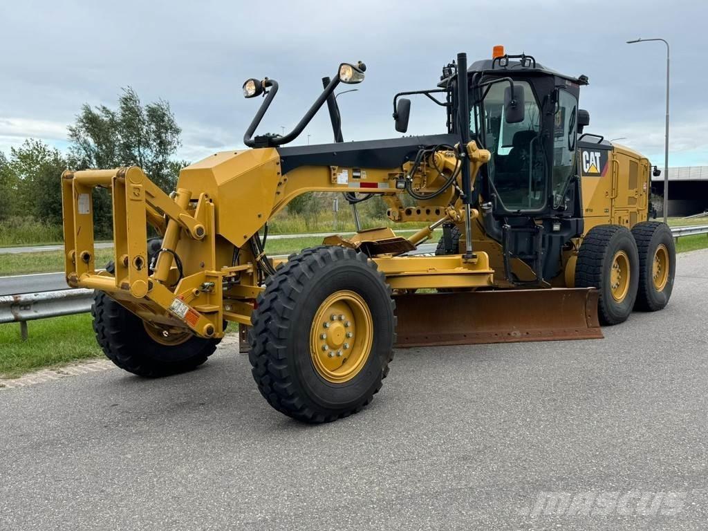 CAT 140M2 Грейдери