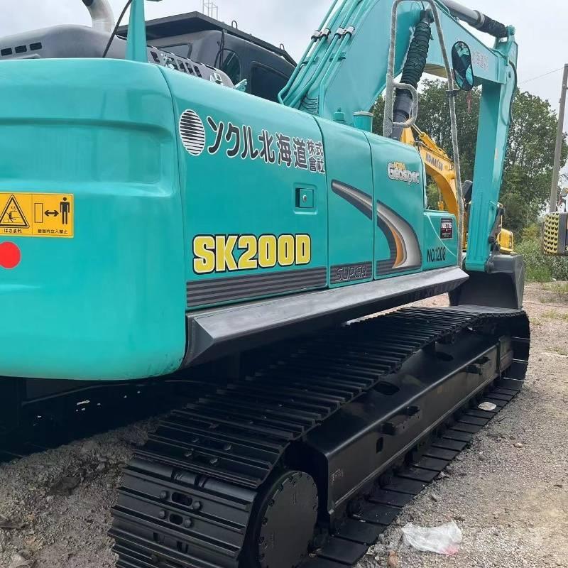 Kobelco SK 200 Гусеничні екскаватори