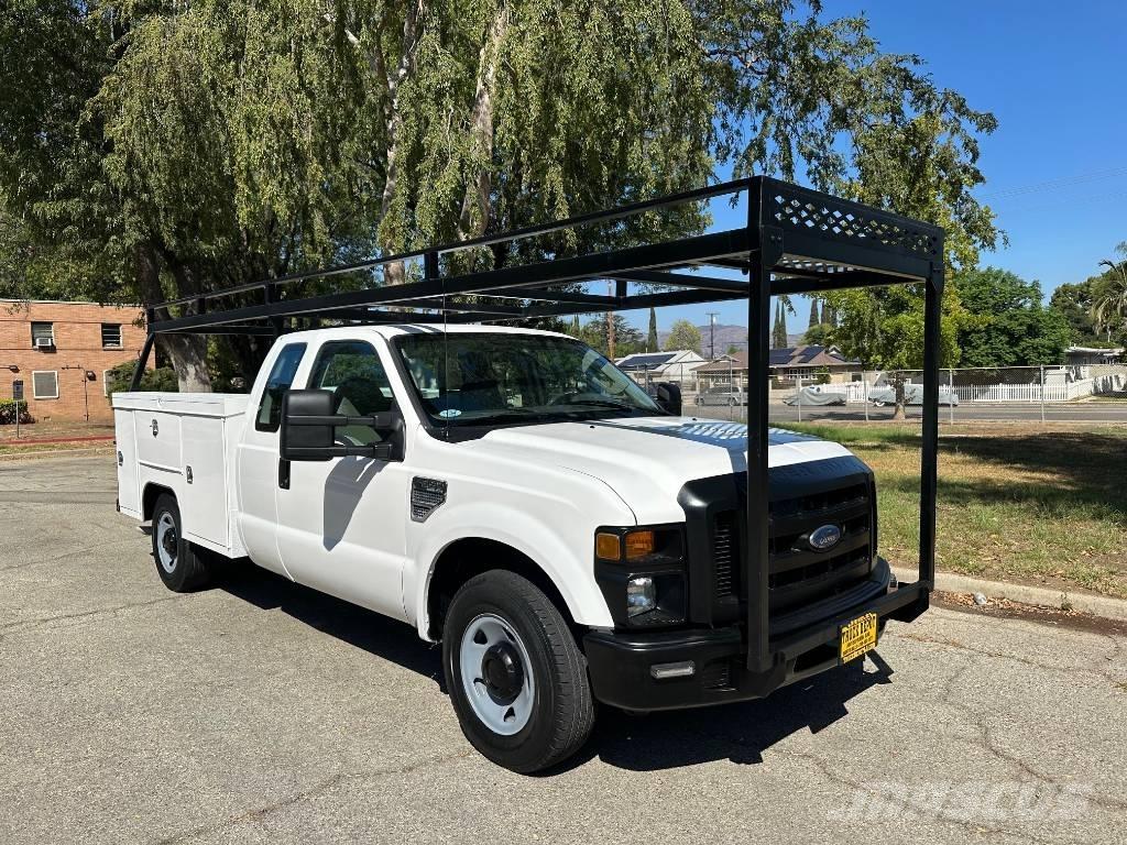 Ford F 250 SD Пікапи / Бічне розвантаження