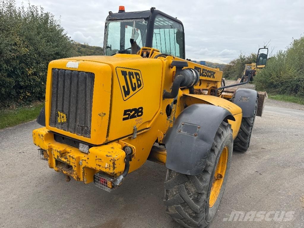 JCB 528-70 Телескопічні навантажувачі