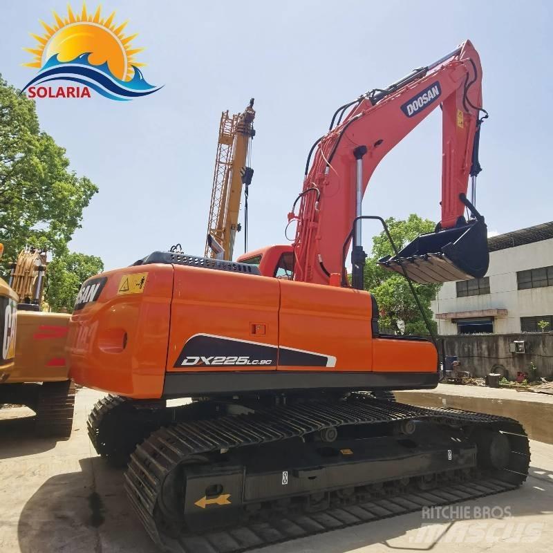 Doosan 225lc-9s Гусеничні екскаватори