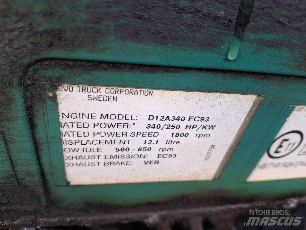 Volvo D12A340 Двигуни