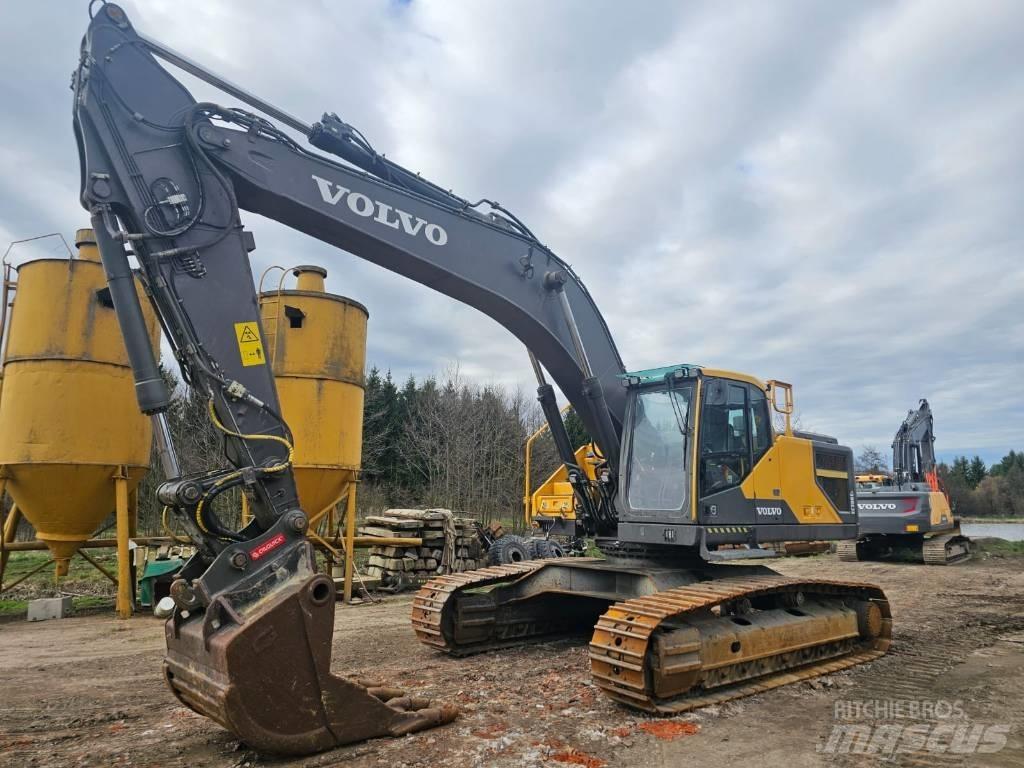 Volvo EC 300 EL Гусеничні екскаватори