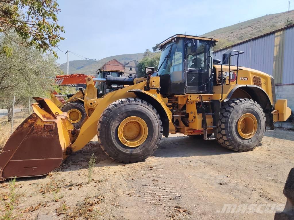 CAT 972 M NEW TYRES Фронтальні навантажувачі