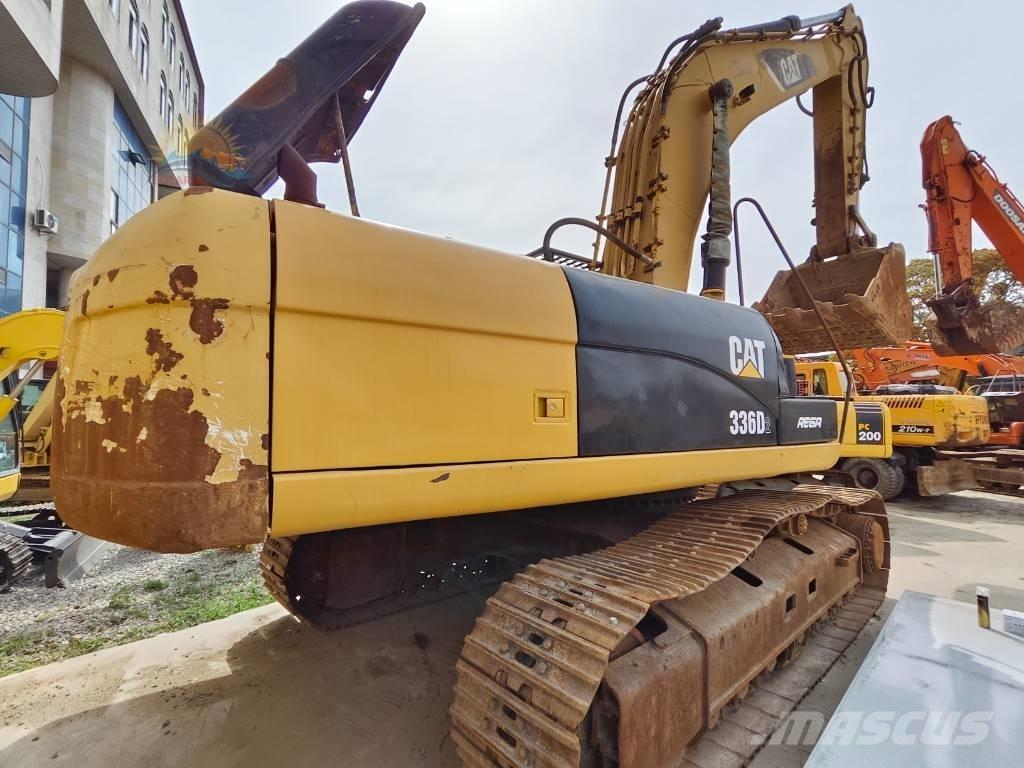 CAT 336D2 Гусеничні екскаватори
