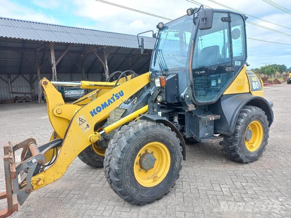 Komatsu WA 80-6 Фронтальні навантажувачі