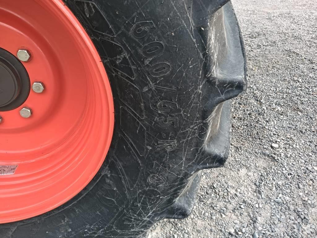 CLAAS TRION 750 Зернозбиральні комбайни