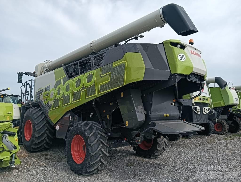 CLAAS TRION 750 Зернозбиральні комбайни