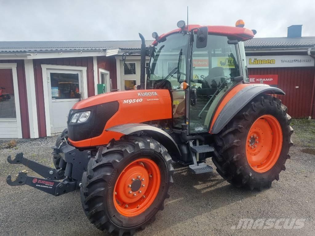 Kubota M 9540 Трактори