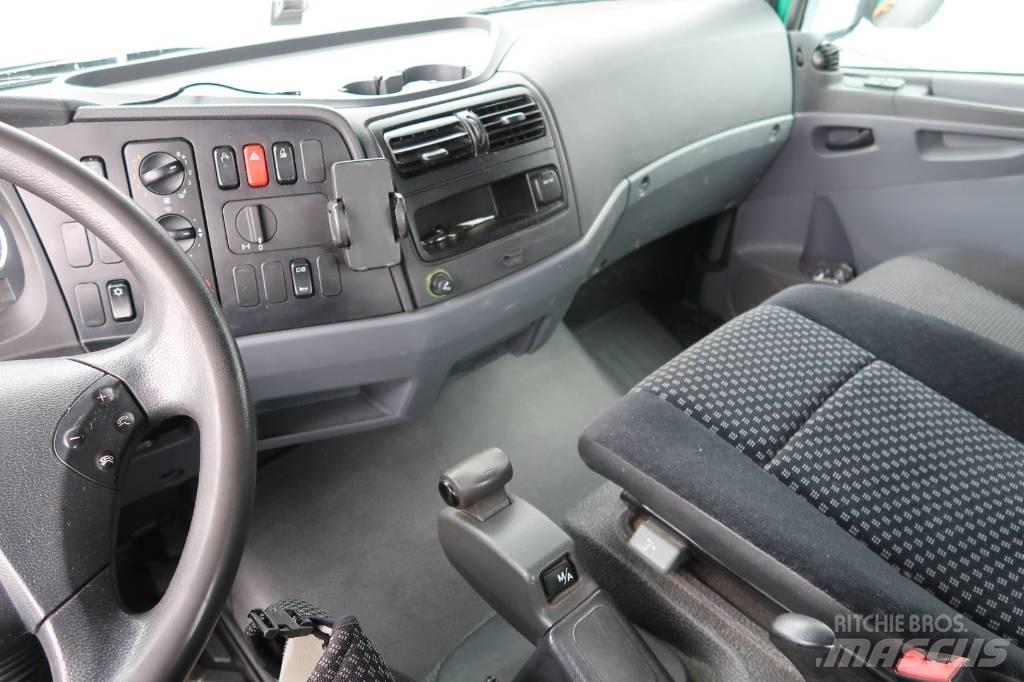 Mercedes-Benz 822 L Пікапи / Бічне розвантаження