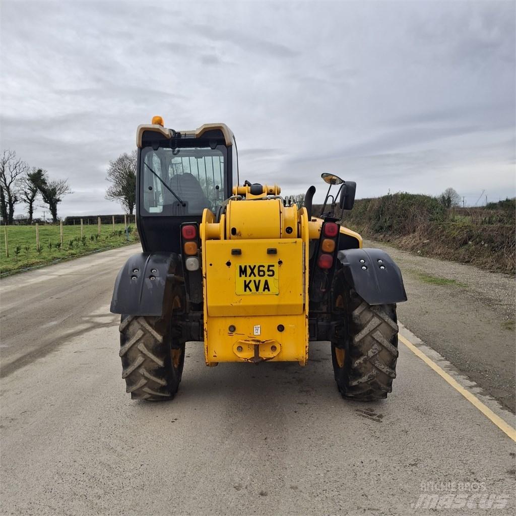 JCB 535-125 Hiviz Телескопічні навантажувачі