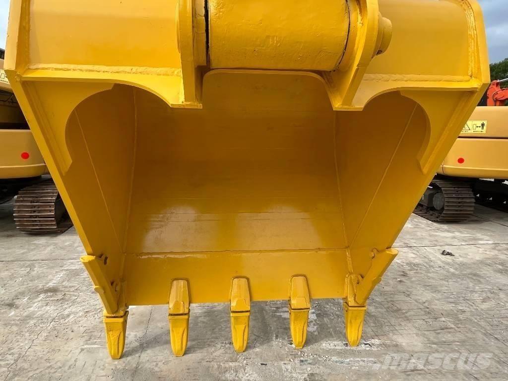 Komatsu pc400-8 Гусеничні екскаватори