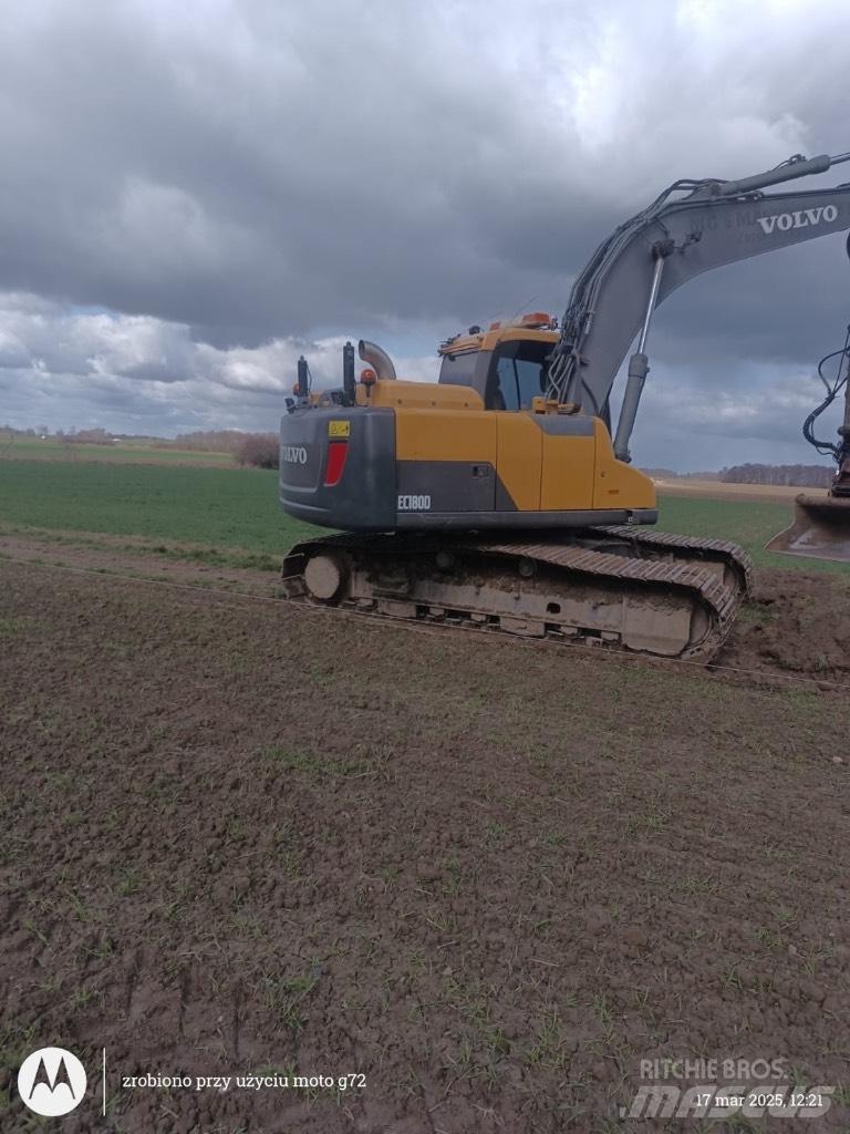 Volvo EC 180 D Гусеничні екскаватори