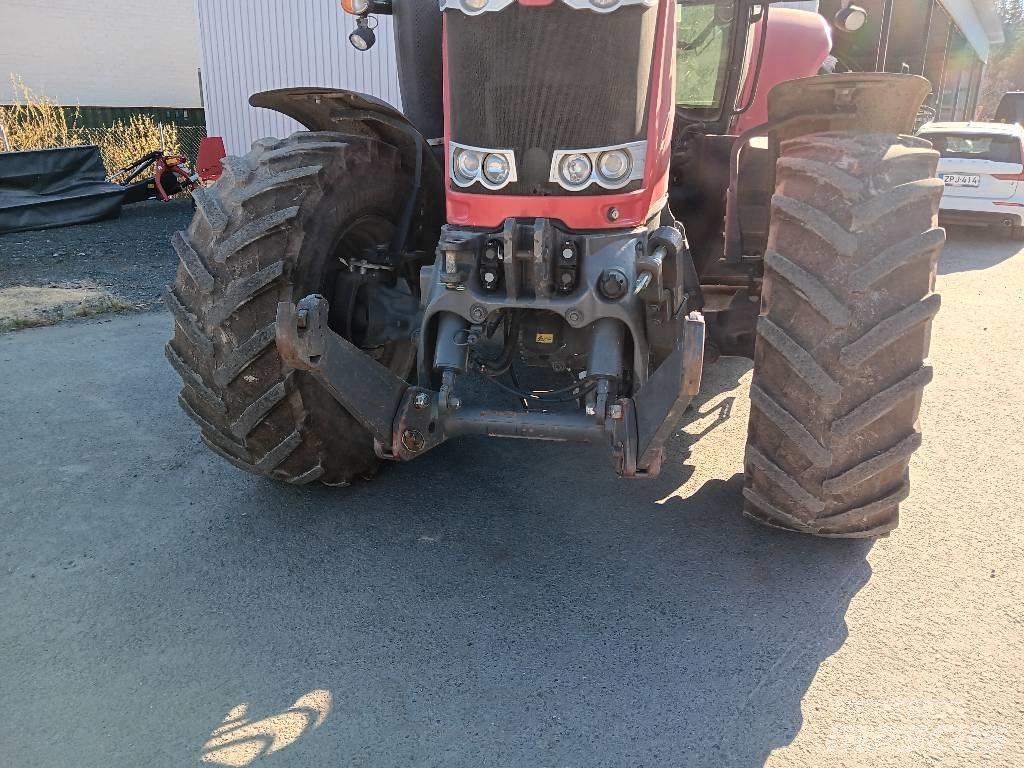 Massey Ferguson 7726 Трактори