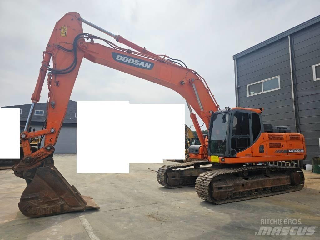 Doosan DX 300 LC-3 Гусеничні екскаватори