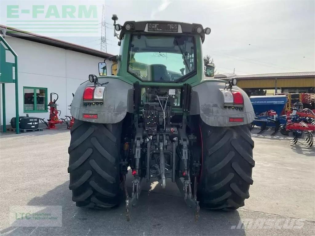 Fendt 822 vario Трактори