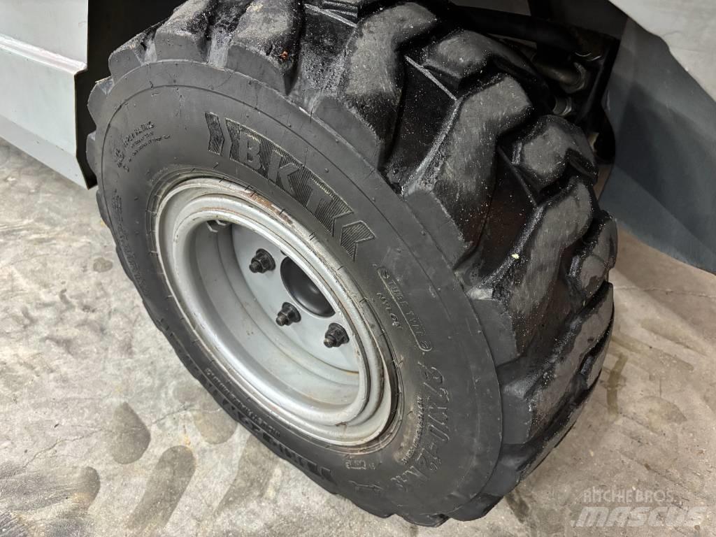 Manitou MH 25.4 T Навантажувачі підвищеної прохідності