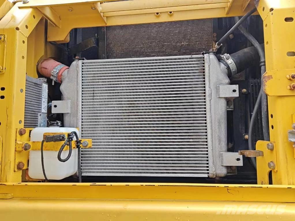 Komatsu PC 400-7 Гусеничні екскаватори