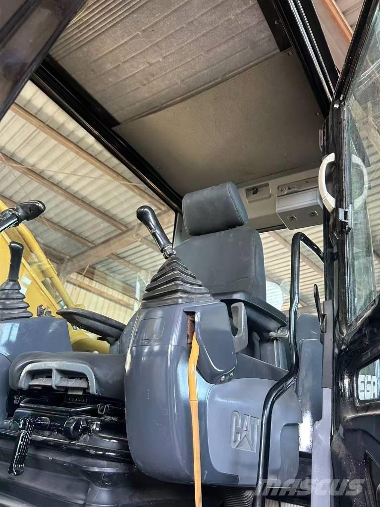 CAT 329 D Гусеничні екскаватори