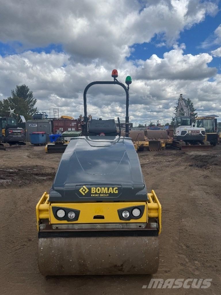 Bomag 120 Котки тротуарні