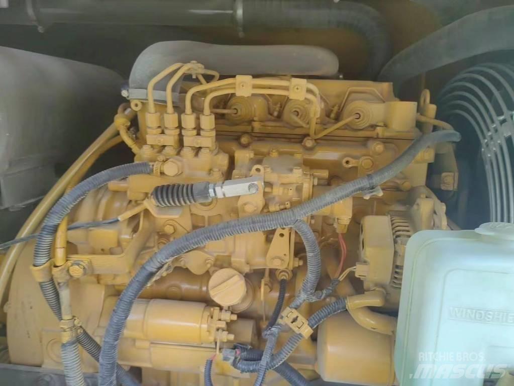 CAT 307 E2 Гусеничні екскаватори