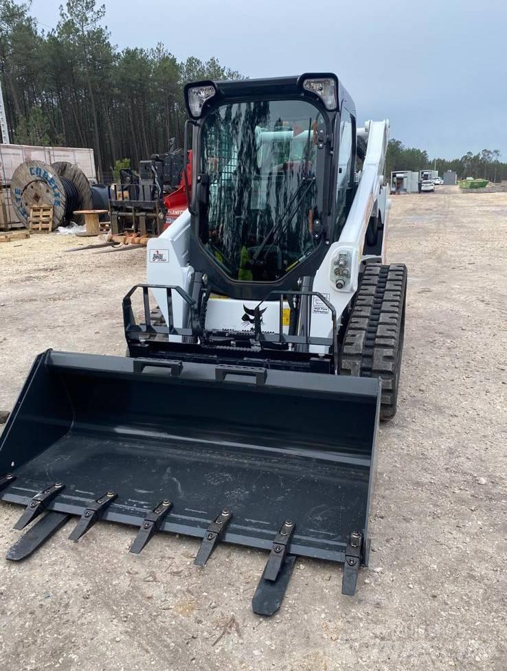 Bobcat T 590 Малі навантажувачі