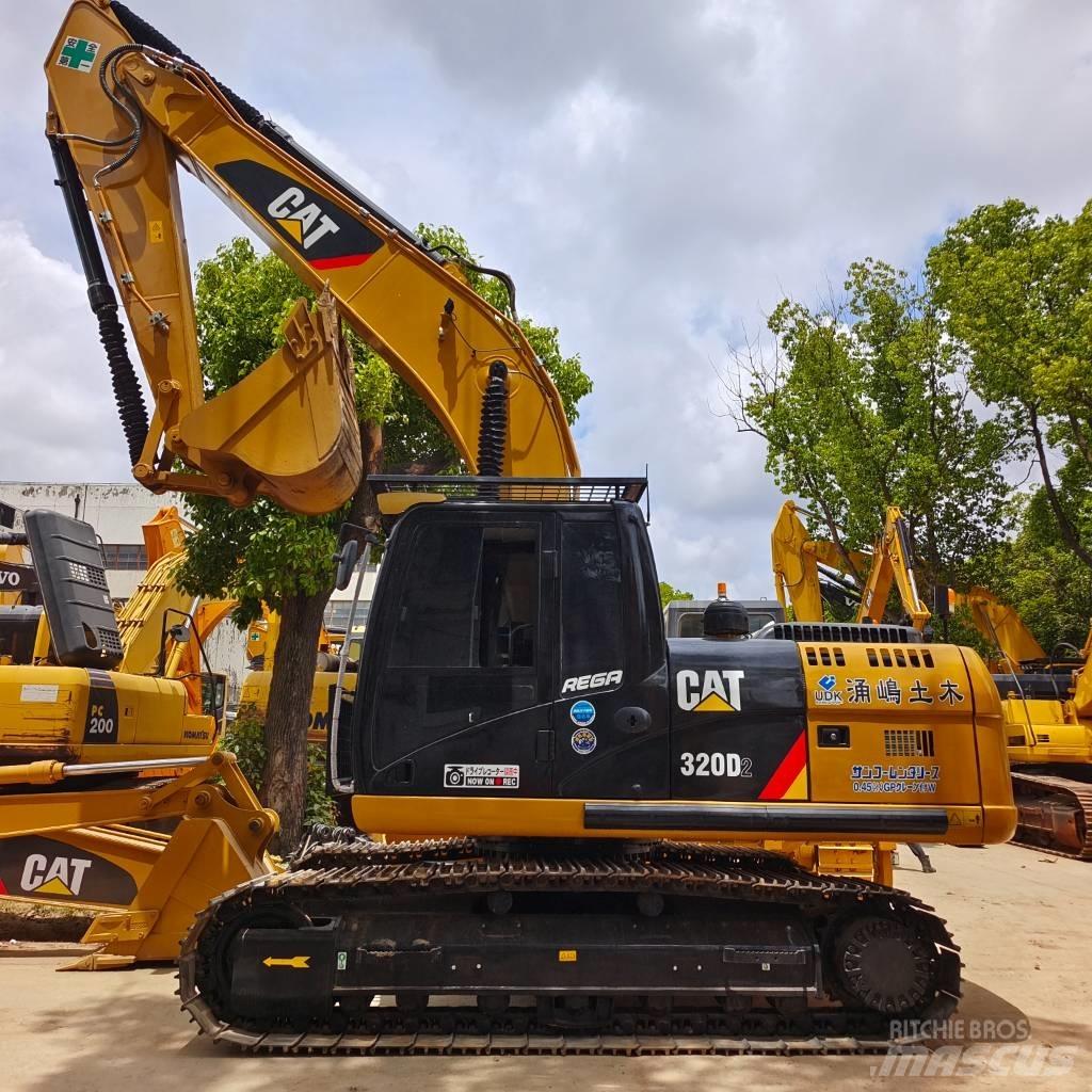CAT 320D Гусеничні екскаватори