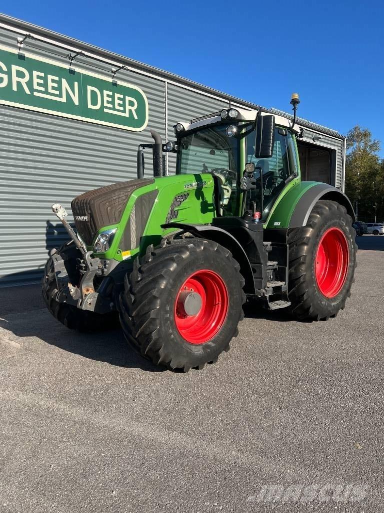 Fendt 828 Vario Трактори