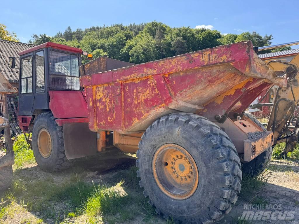 JCB 712 Зчленовані самоскиди