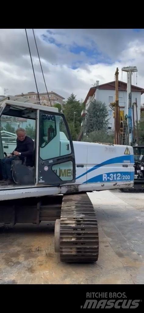  Soil mec R  312/200 Свердлильні установки