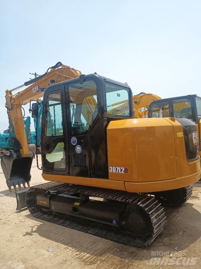 CAT 307E2 Середні екскаватори 7т. - 12т.