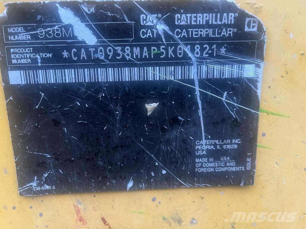 CAT 938 M Фронтальні навантажувачі