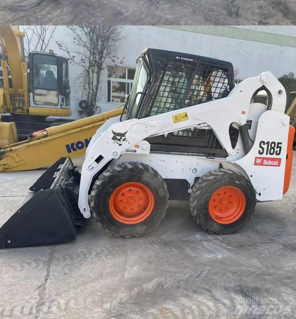 Bobcat S185 Міні-навантажувачі