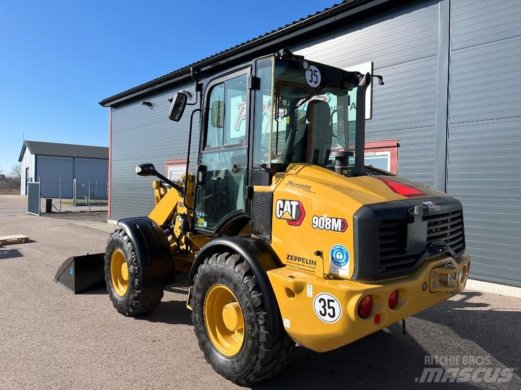 CAT 908M-22 1670Tim Фронтальні навантажувачі